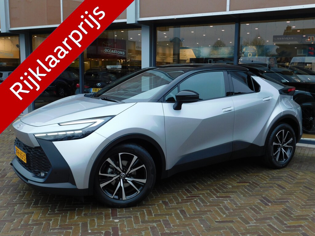 Toyota C-HR / C-HR+ 1.8 Hybrid 140 First Edition | Two-Tone