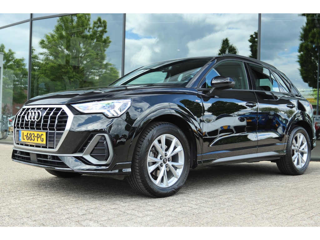 Audi Q3 35 TFSI S EDITION S-LINE AUT. ORIG NL | VIRT. COCKPIT | TREKHAAK | CARPLAY |  LED | NAVI