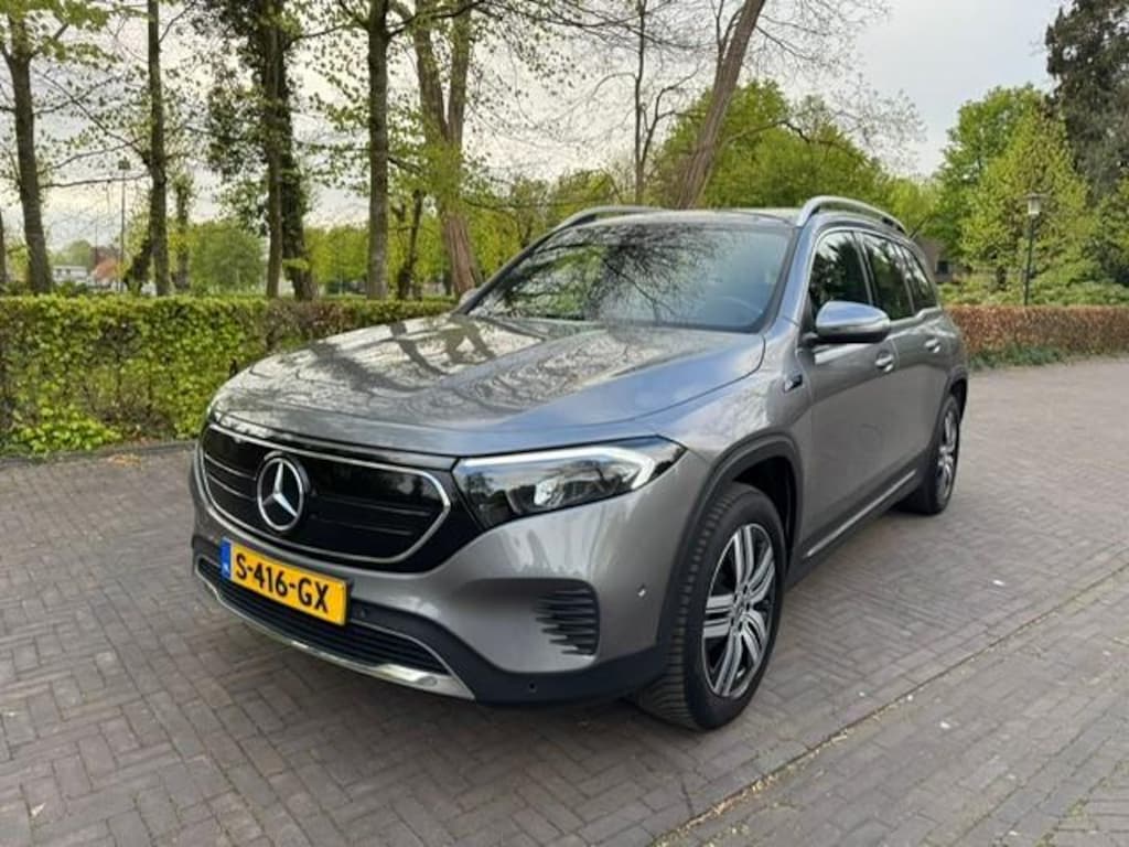 Mercedes-Benz EQB 250 Luxury Line 67kWh SOH 96,9%/Acarplay/Sfeerverlichting/Full LED/Fabrieksgarantie