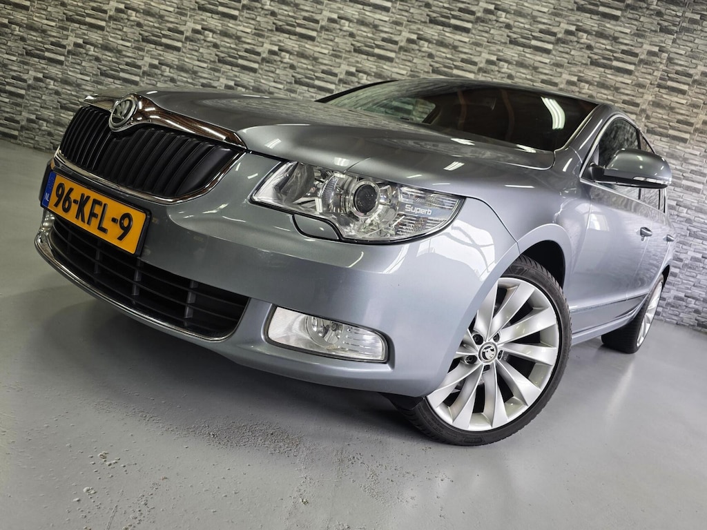 Skoda Superb 1.4 TSI Ambition *Bluetooth*Navi*PDC*Trekhaak!