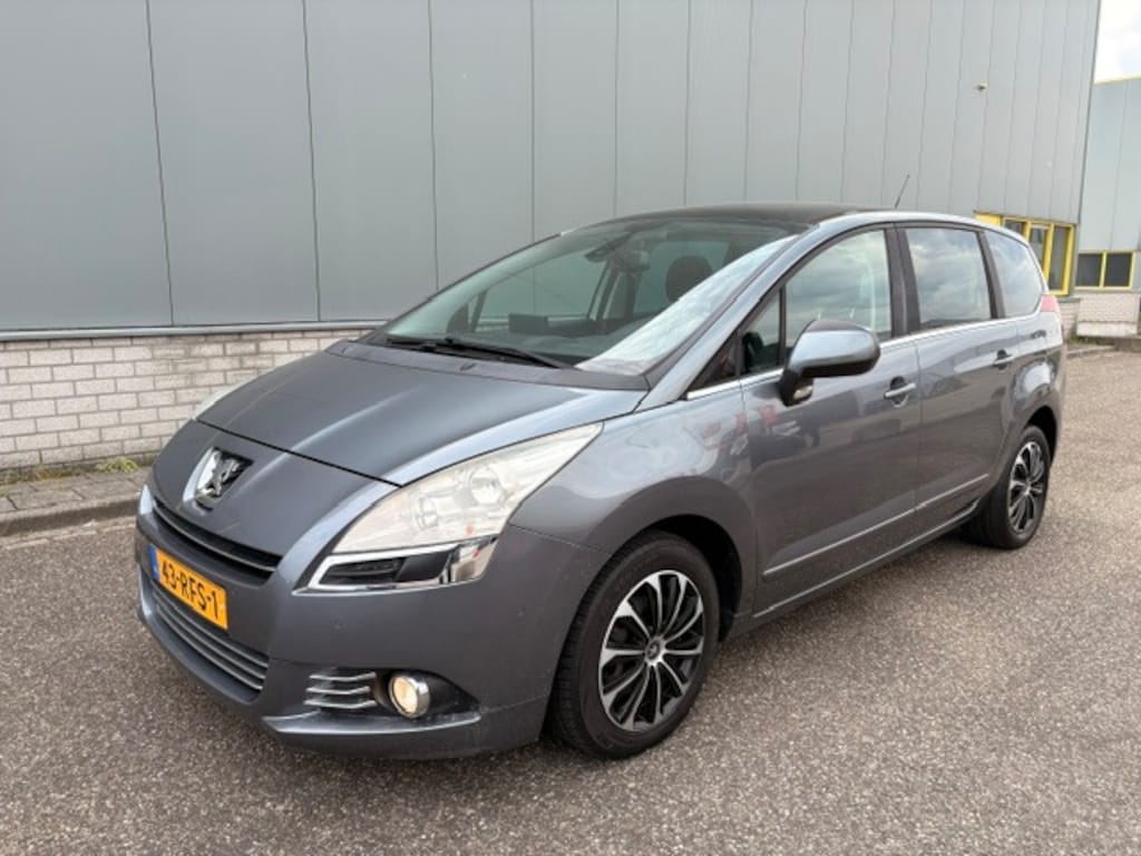 Peugeot 5008 1.6 16v VTi ST 88 Kw/ 120 pk