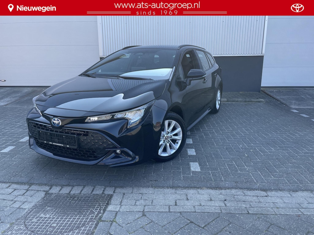 Toyota Corolla Touring Sports Hybrid 140 Business Special | Stoel-, stuur- en voorruitverwarming |