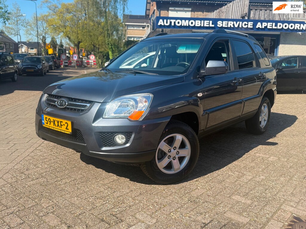 Kia Sportage 2.0 CVVT X-tra *AIRCO*TREKHAAK*CRUISE.CTR*STUURBEKR.*PDC*LM.VELG*BOEKJES*NETTE AUTO