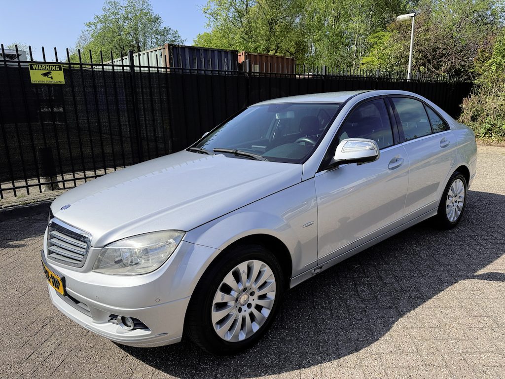 Mercedes-Benz C-klasse 200 K Autom/Tiptr Elegance Navi/Clima/Cruise/PDC