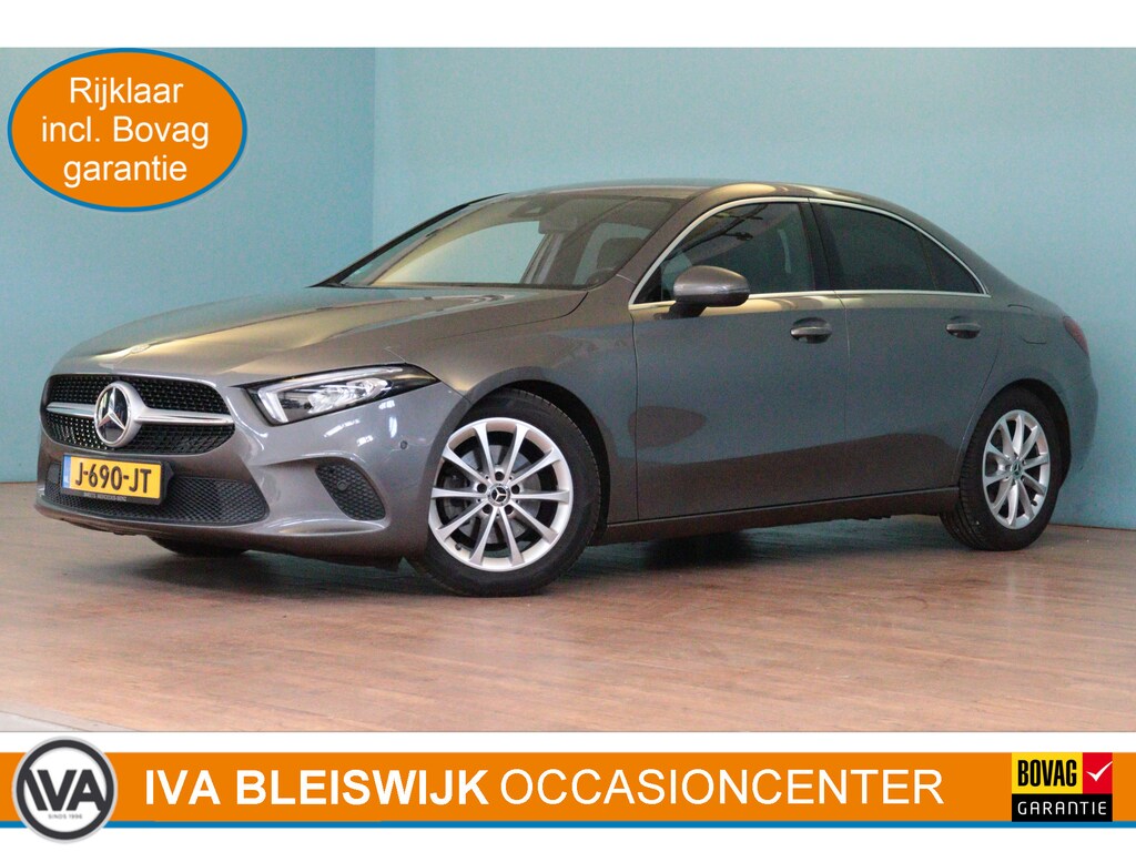 Mercedes-Benz A-klasse 200 Premium Plus Automaat | NAVI | CLIMA | CAMERA + PDC | CRUISE | STOELVERW |