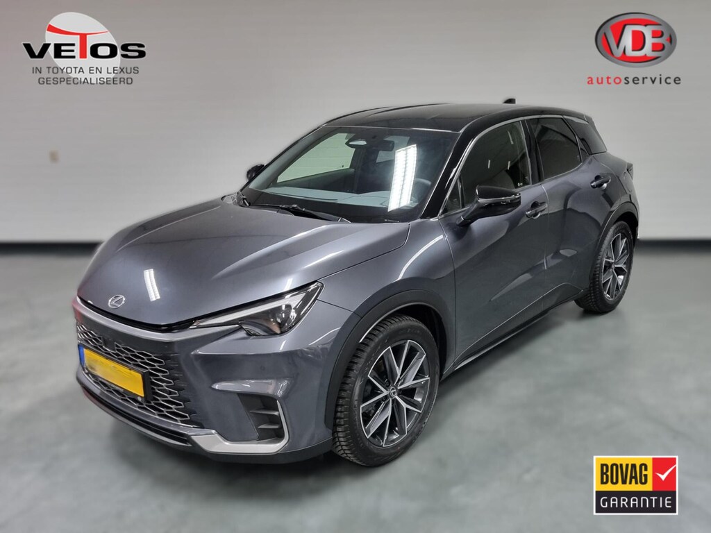 Lexus LBX 1.5 Emotion / Bi-Tone / TechPack / Leder / Elektr. A.klep
