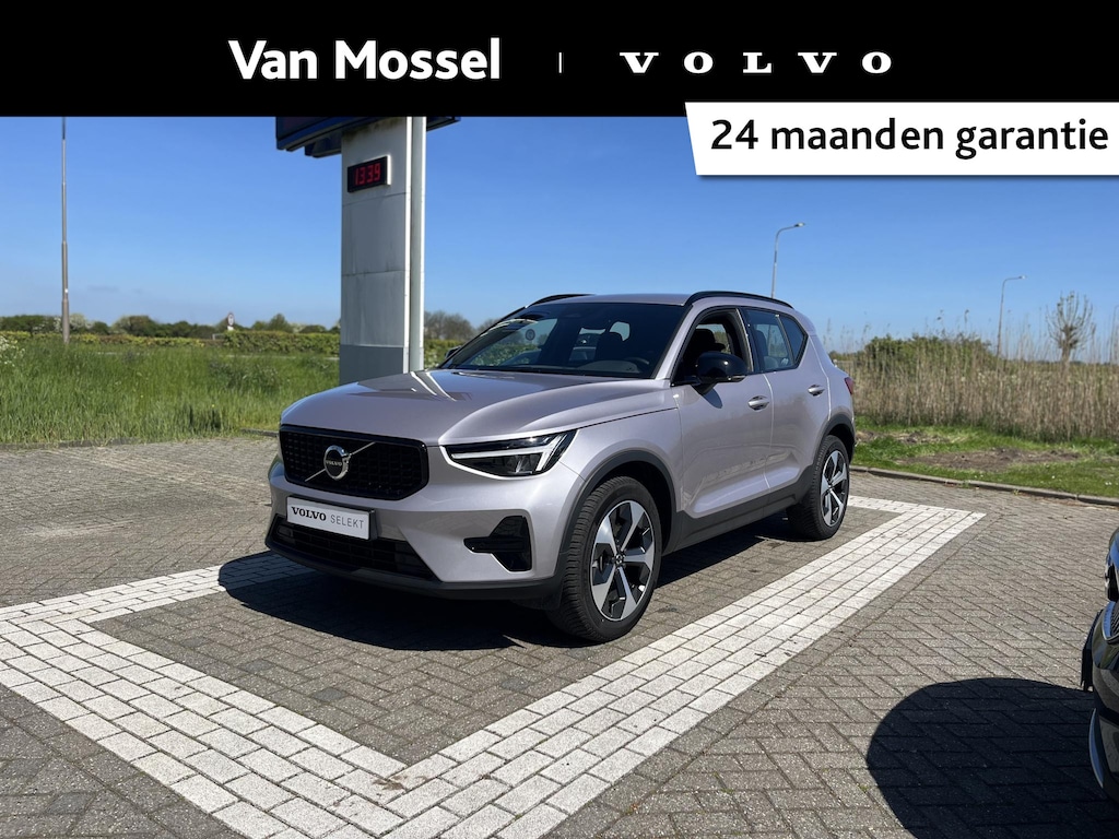 Volvo XC40 B4 Plus Dark | Harman / Kardon | Trekhaak | Memoryseats | Climate Pack |