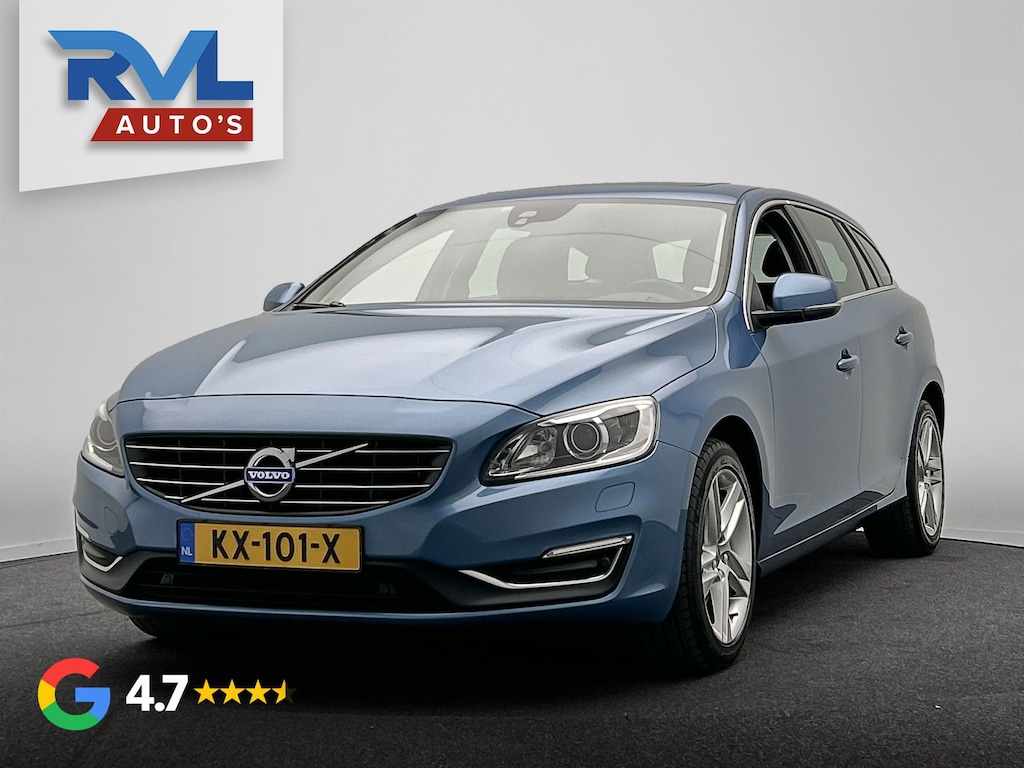 Volvo V60 1.5 T2 Summum | Origineel NL | Pano/dak | Trekhaak | Camera | Leder | Stoelverwarming |