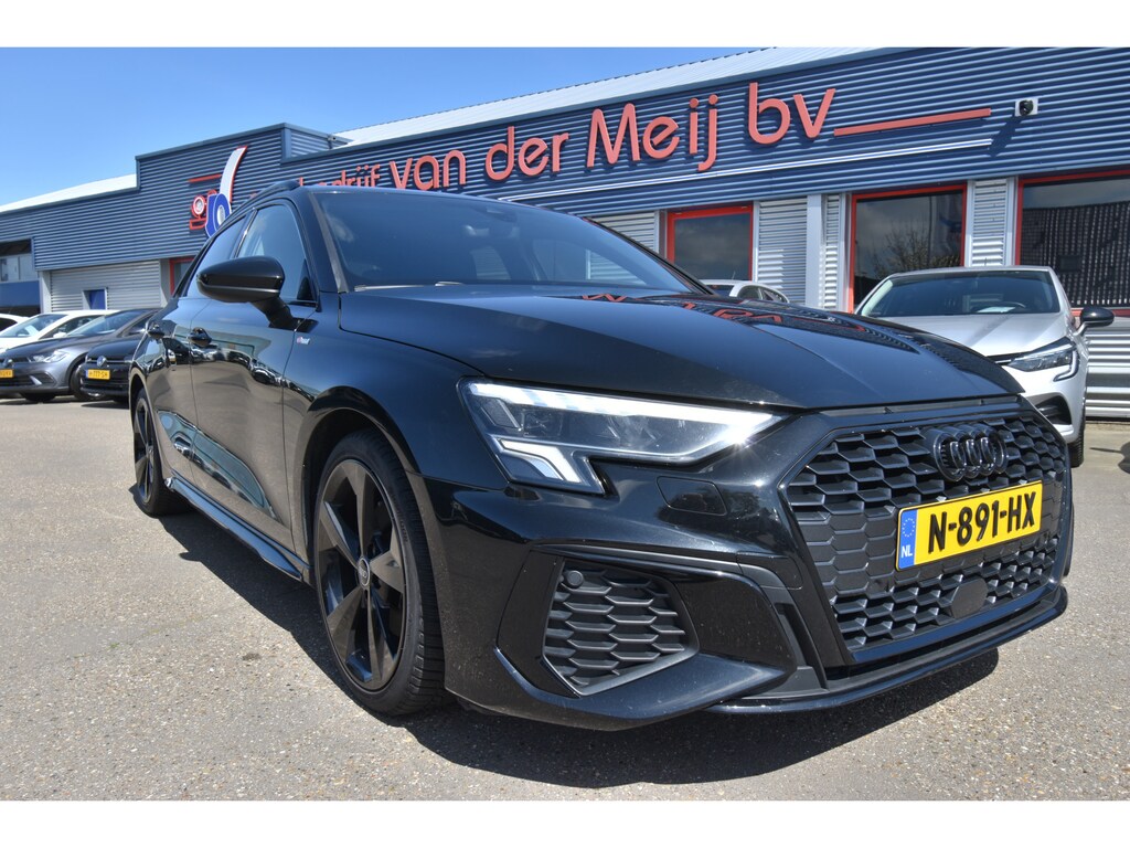 Audi A3 Sportback 35 TFSI edition one S-line , VIRTUAL COCKPIT , NAVI ,CLIMATR , CR CONTR , V STOEL VERW ,
