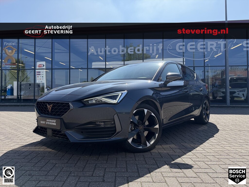 CUPRA Leon 1.4 e-Hybrid VZ 245PK / Leder / Navi / Led-verlichting