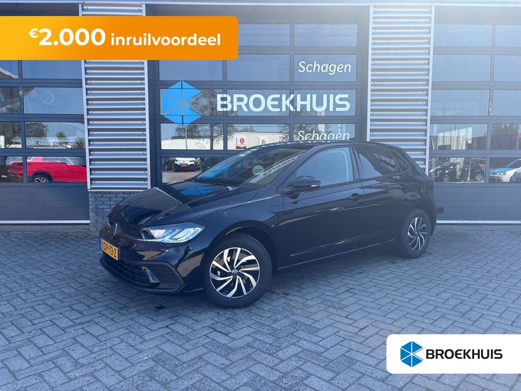 Volkswagen Polo 1.0 TSI 95 pk Life Edition | Achteruitrijcamera | Cruise control adaptief | Apple Carplay | Parkeer sensoren V+A |