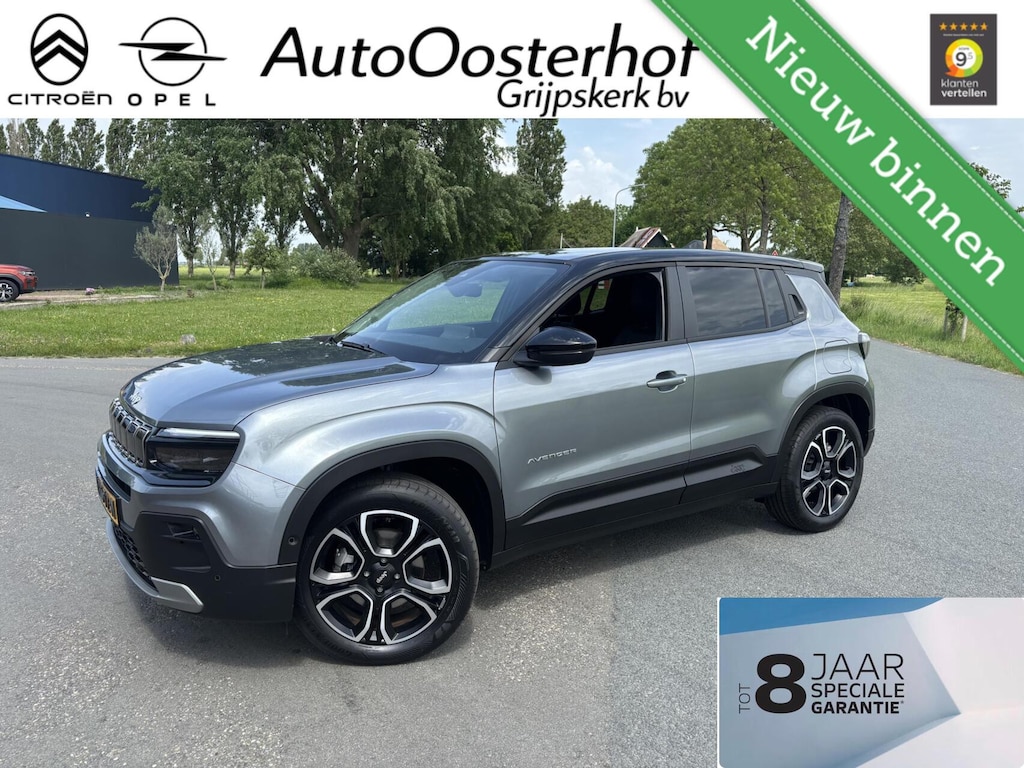 Jeep Avenger 1.2 e-Hybrid Summit LUXE
