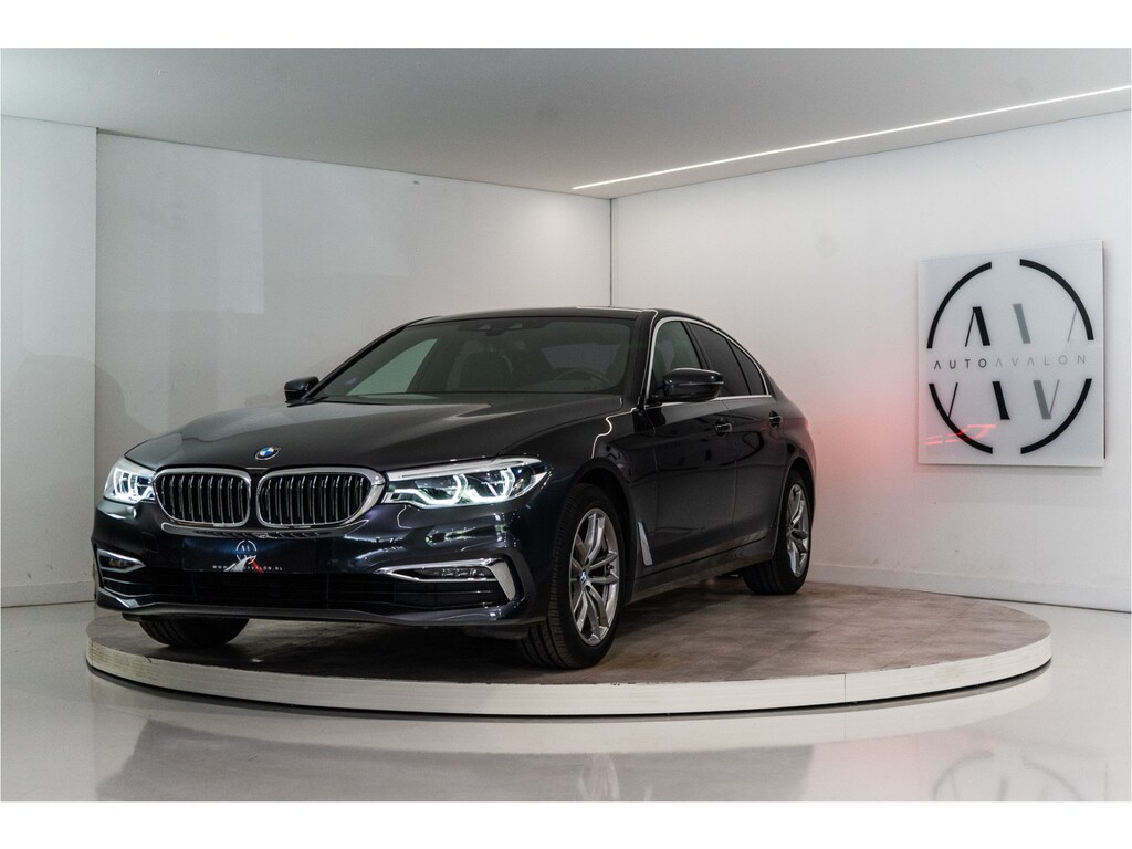 BMW 5-Serie 520i High Executive Edition 184PK | NL AUTO+NAP | Sfeer | LED | Trekhaak | Memory&Leder | Garantie