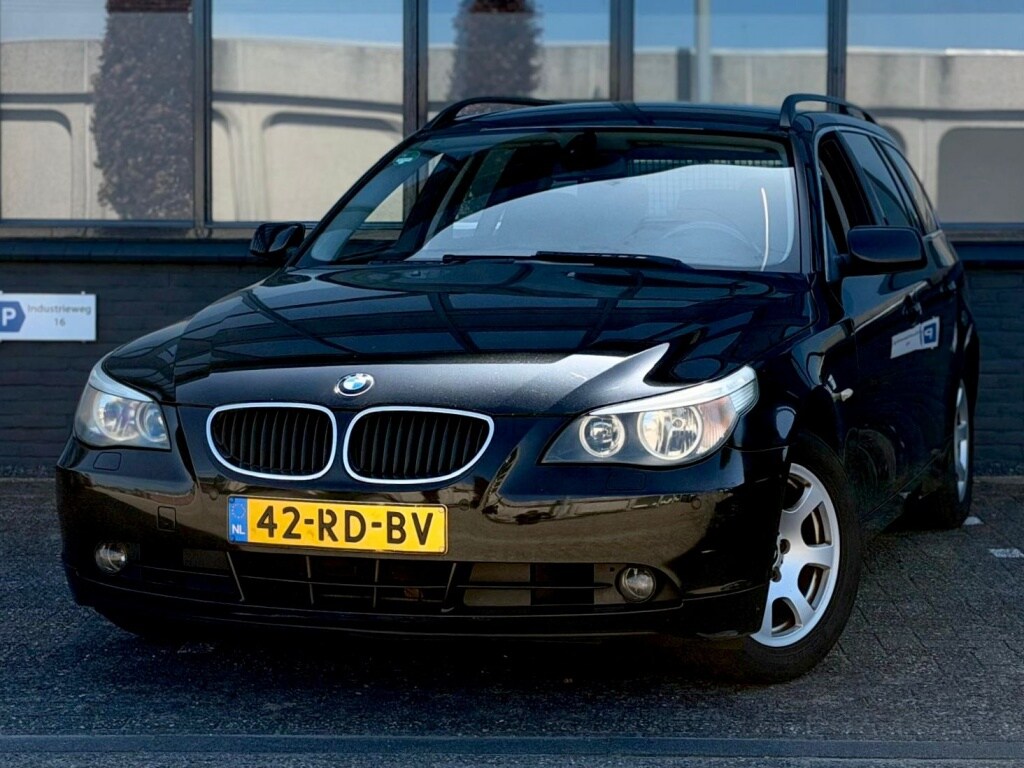 BMW 5-Serie Touring 525i Executive |Clima |CruiseC |Navi |Automaat