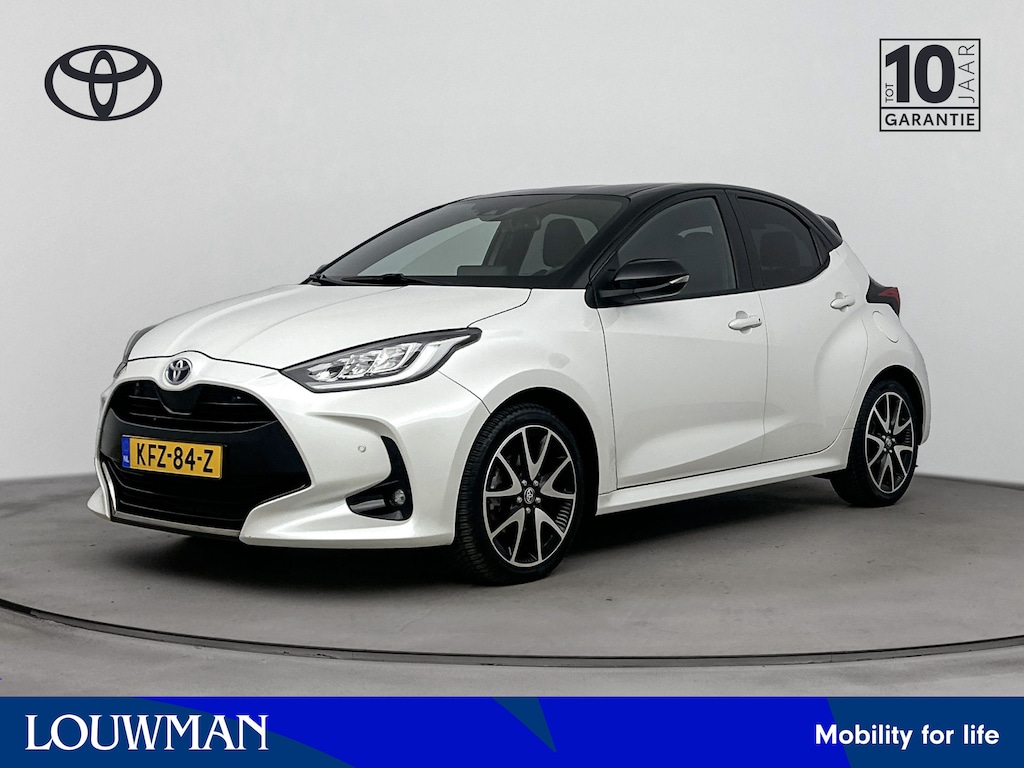 Toyota Yaris 1.5 Hybrid Executive Limited | Parkeersensoren | Leder | Stoelverwarming |