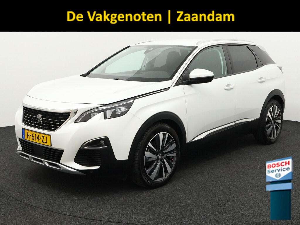 Peugeot 3008 1.2 PureTech Blue Lease Premium Avantage Apple Carplay/Android Auto, Trekhaak, Achteruitrijcamera, Cruise control, Bluetooth, Parkeersensor voor en achter, Regensensor, Rijstrooksensor, stuur multifunctioneel Stap in comfort en stijl met deze Peugeot 3008 1.2 PureTech Blue Lease Premium Avantage uit 2020 met automaat. Deze moderne SUV combineert een krachtige en zuinige benzinemotor met een soepel