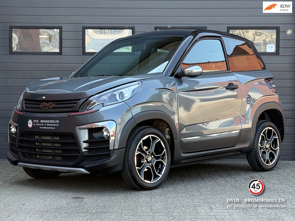 Ligier JS60 Chic Sport DCI Brommobiel 2020 1 eig 8dkm ZGAN!
