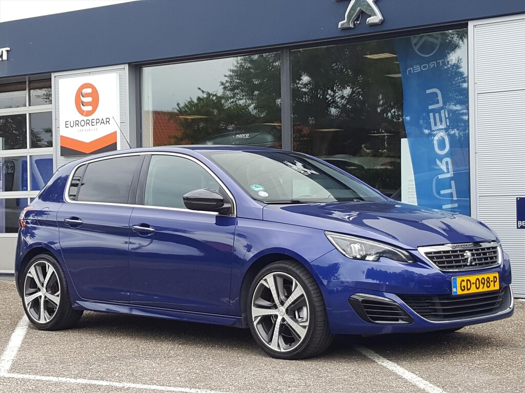 Peugeot 308 GT 1.6 TURBO-205pk Navi | FULL-LED | Alcantara/Leer | Trekhaak | Cruise & Climate control |LMV18 |Parkhulp V+A |Sportieve auto maar in keurige staat:)