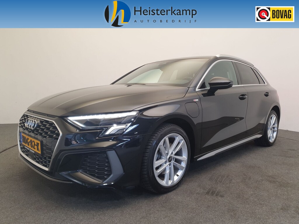Audi A3 Sportback 40 TFSI e 204pk S-Line Virtual cockpit, PDC, ACC