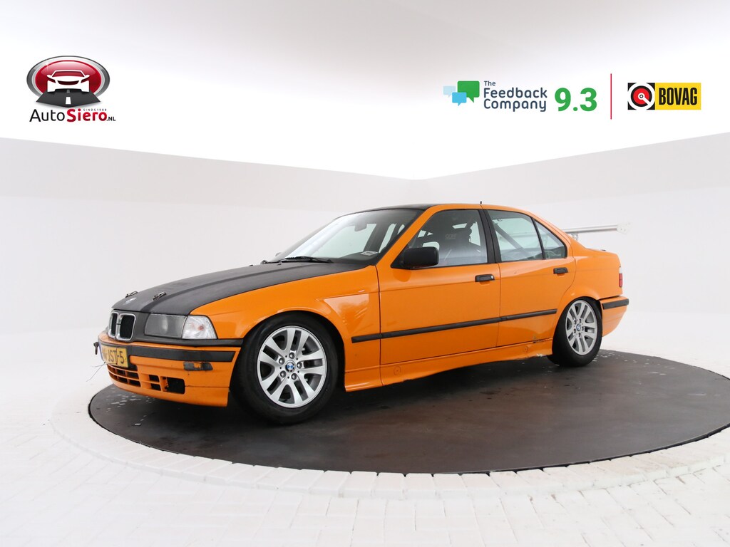 BMW 3-Serie 325i Circuit auto rijklaar met kenteken!