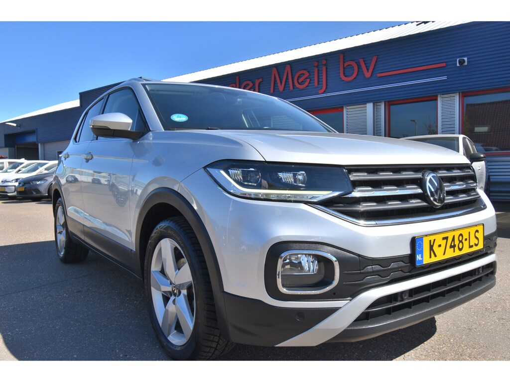 Volkswagen T-Cross 1.5 TSI Style , TREKHAAK ,  A UITRIJ CAM  , CLIMATR ,  CR CONTR ,  LED KOPL , PDC V+A ,