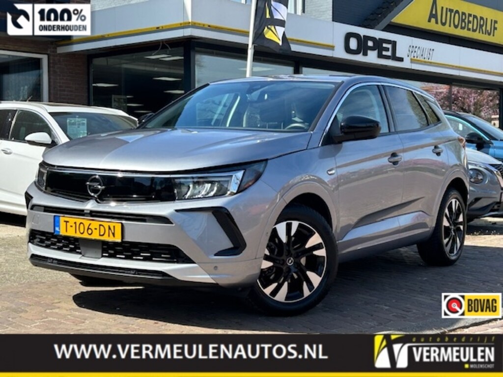 Opel Grandland 1.2 Turbo 130PK Business Elegance + 18"/ Clima/ Cruise/ Full-LED/ CarPlay/ Camera/ Park-Assist/ NL auto