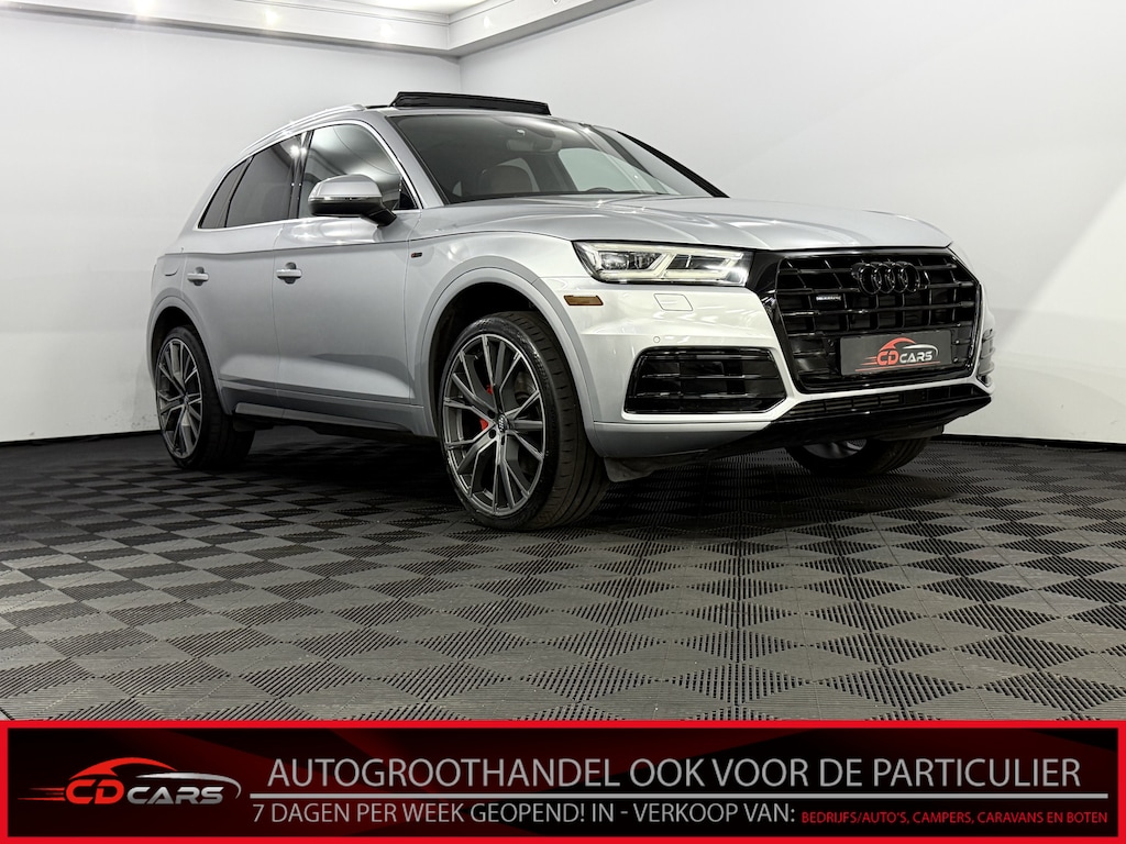 Audi Q5 2.0 TFSI quattro Launch Edition 3X S-Line Panoramadak, Leder, Camera, Navi, Virtual desk, Keyless start, Cruise control, Lichtmetalen velgen, Stoelverwarming .