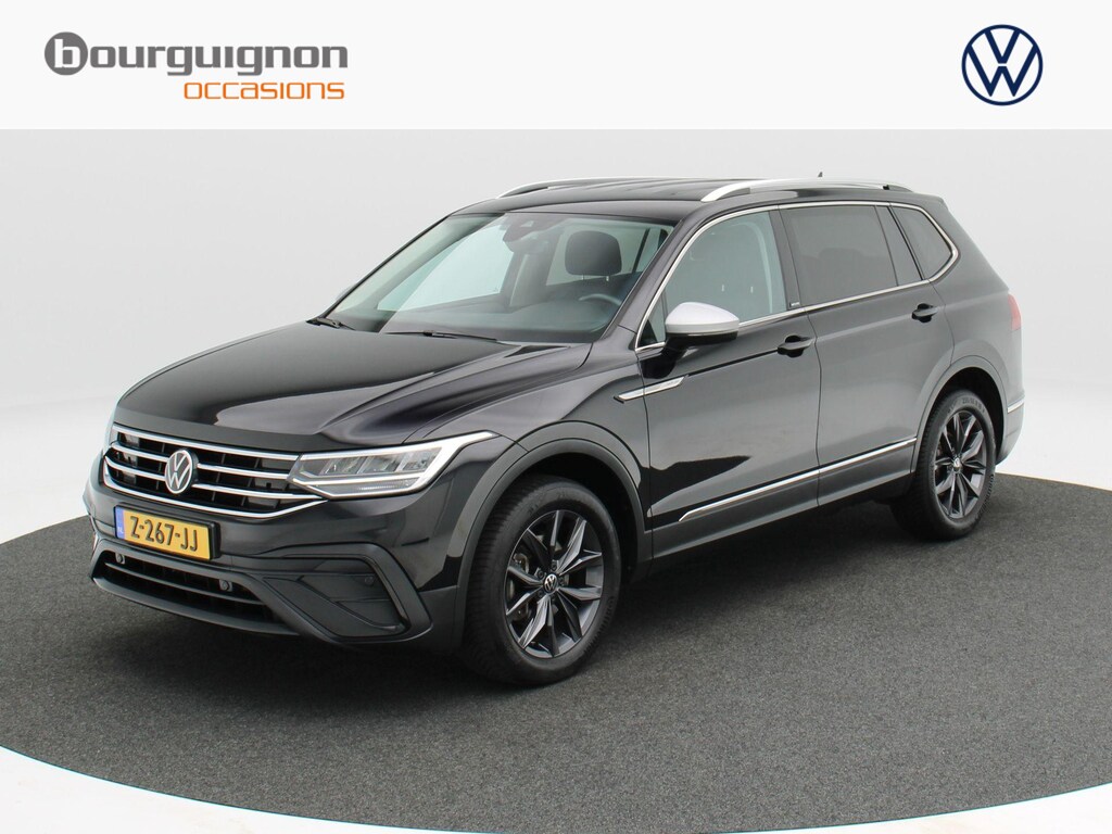 Volkswagen Tiguan Allspace 1.5 TSi 150 Pk Automaat Life 7 Persoons | Stoel/Stuurverwarming | Camera | Adaptive cruise | CarPlay | Navigatie | Climatronic | 18 Inch | 46.088 Km !!