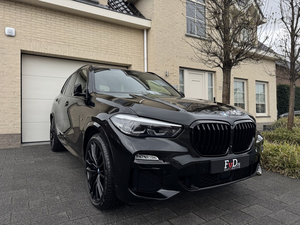 BMW X5 xDrive30d M M-sport Panoramadak Bowers&Wilkins 360Camera ACC 22” Keyless Head-up Shadowline Trekhaak