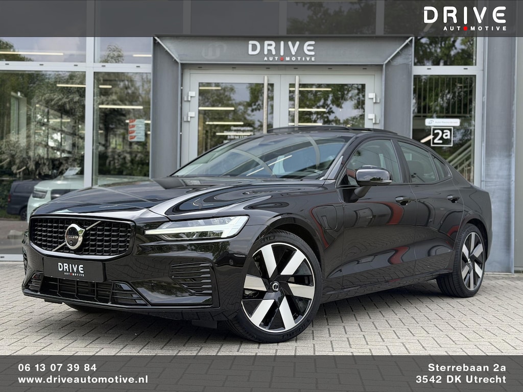 Volvo S60 2.0 Recharge T8 AWD 455PK Plus Bright |Schuif/kantel dak|H/K|360Cam|AutoPilot