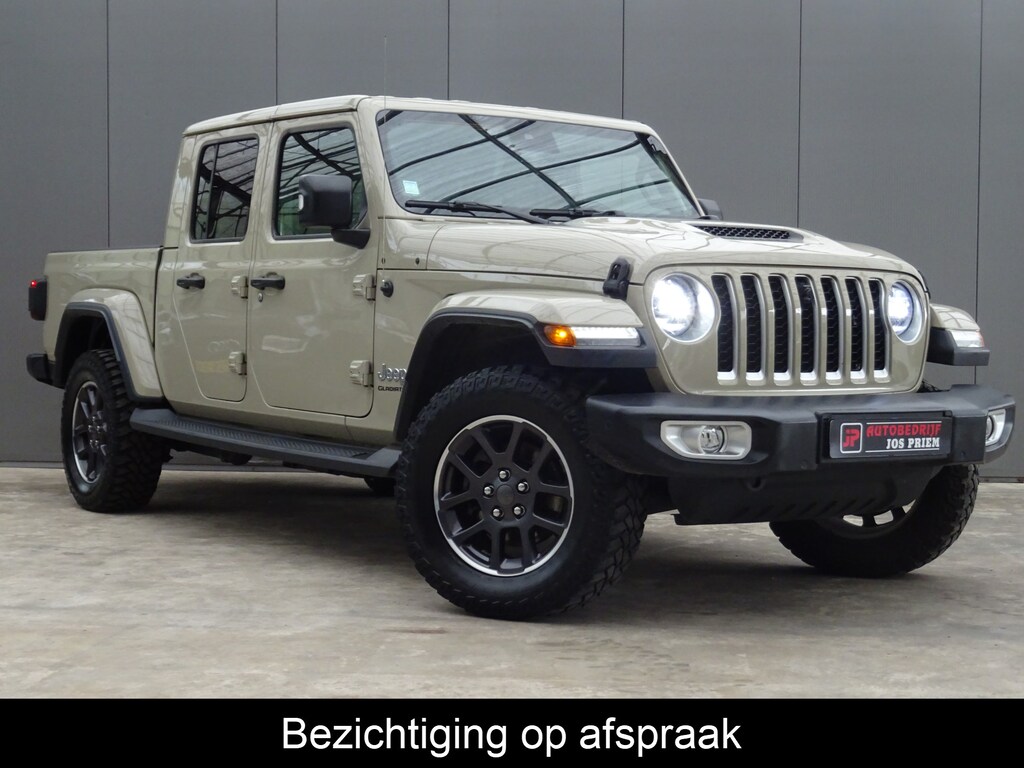 Jeep Gladiator 3.0 V6 OVERLAND * GRIJS KENTEKEN en/of 5 ZITPLAATSEN !!