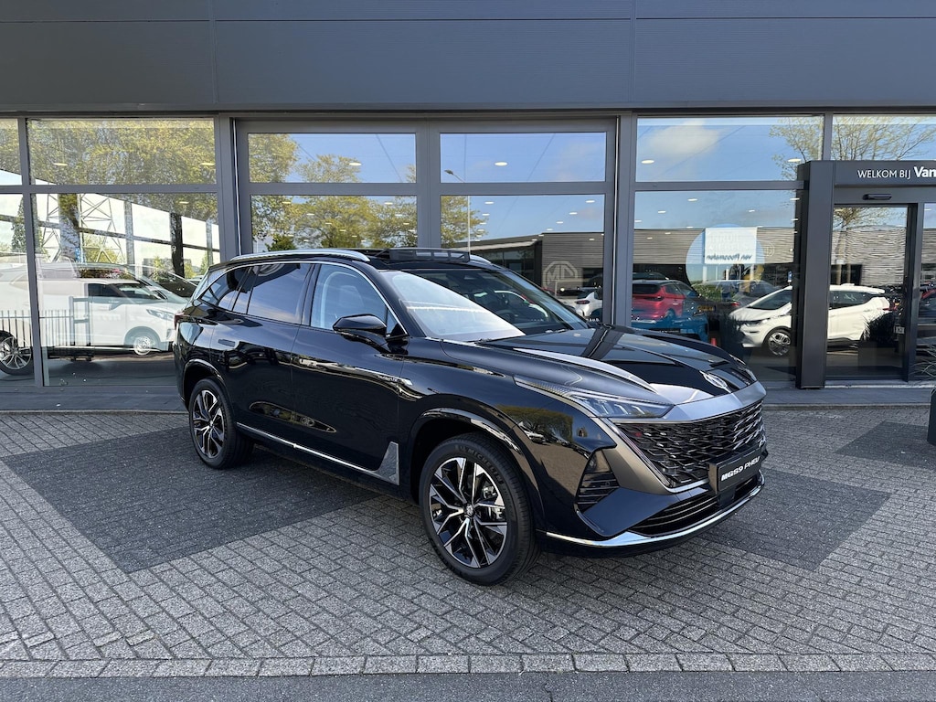 MG MGS9 1.5 Premium Plug-in Hybrid | Panorama Schuifdak | Electrische voorstoelen | Stoel verwarming en Koeling | Massage voorstoelen | Navigatie | LM Velgen | Climate Controle | 7-zitplaatsen | Nieuw te bestellen!