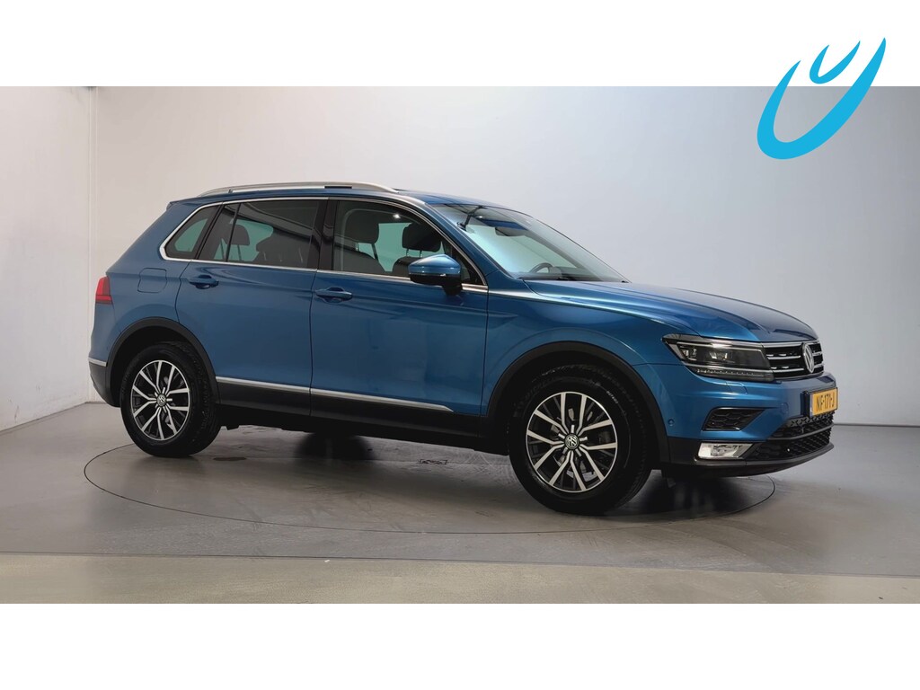 Volkswagen Tiguan 1.4 TSI 150pk DSG ACT Connected Series Panoramadak Alcantara Stoelverwarming Camera DAB+