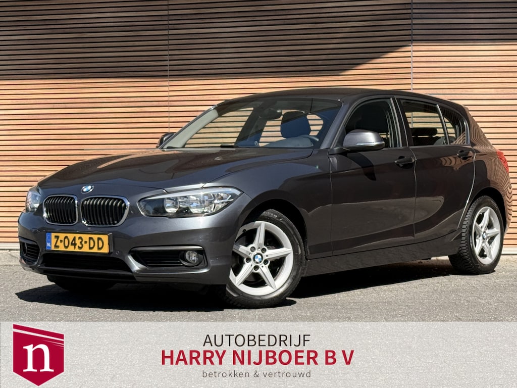 BMW 1-Serie 116i Corporate Lease Executive Navi / Telefoon / PDC Voor en Achter / Cruise