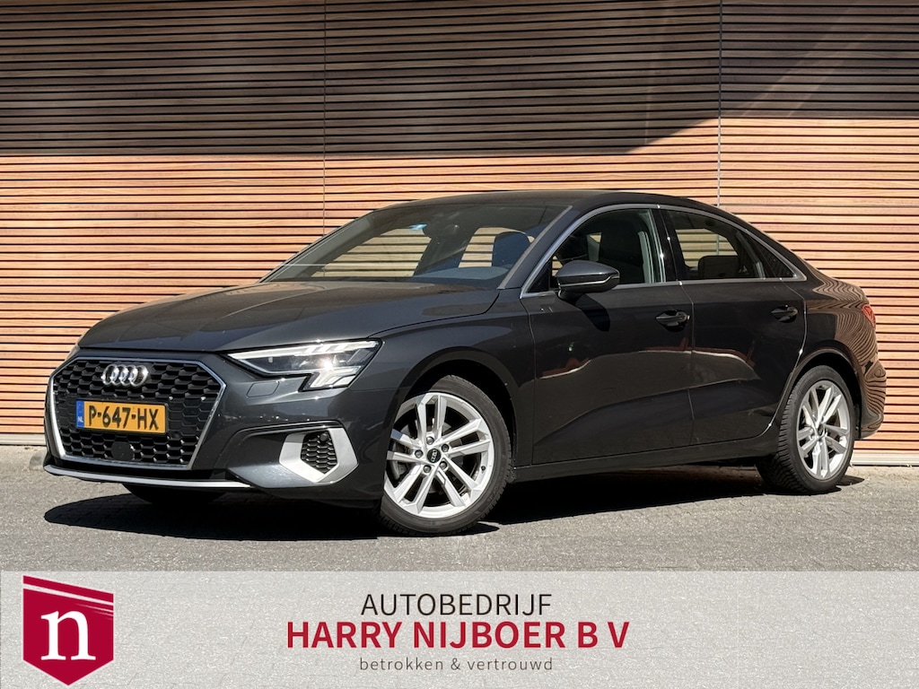 Audi A3 Limousine 30 TFSI Advanced edition Navi / Carplay / Stoelverwarming / Clima / Adapt. Cruise