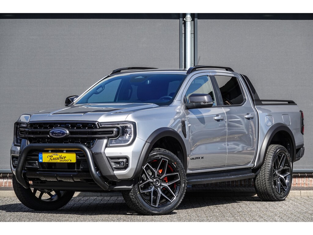 Ford Ranger Wildtrak 2.3PHEV 280Pk Aut. | Plug In Hybride | Double Cab | 5-Persoons | Bullbar | Wielkastverbreders | Trekhaak | Rollertop | 22''