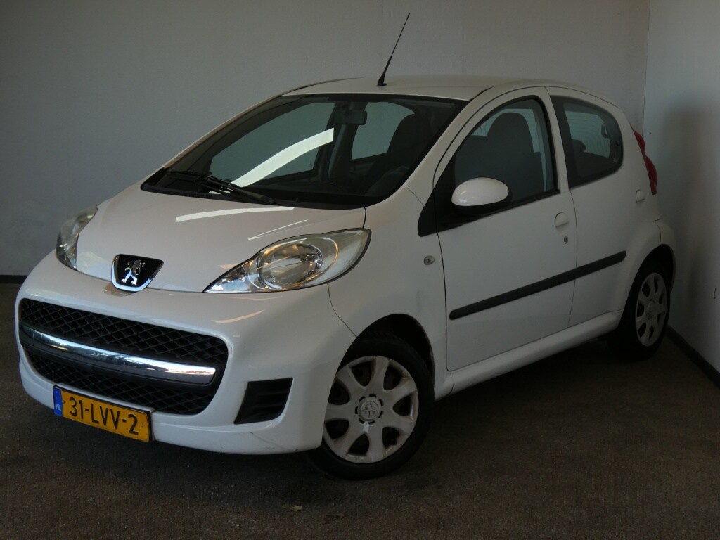 Peugeot 107 1.0-12V Urban Move Airco
