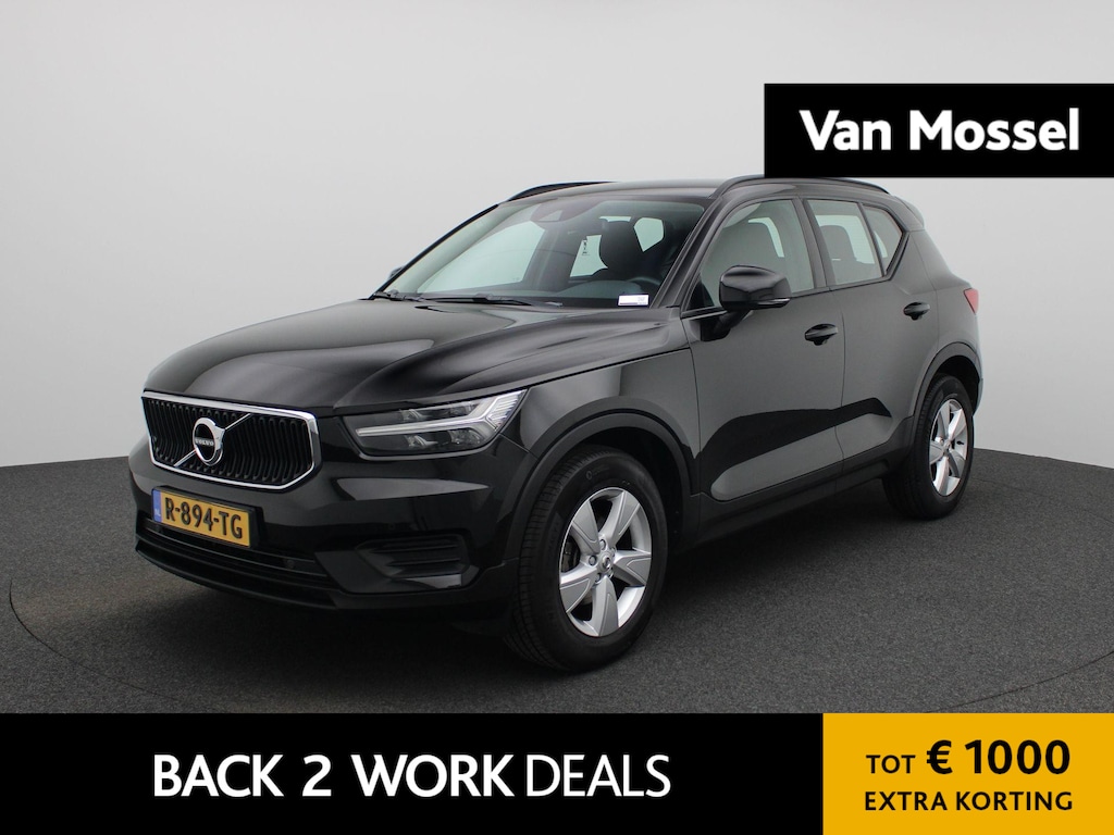 Volvo XC40 1.5 T3 Momentum | ACHTERUITRIJCAMERA | APPLE CARPLAY | ANDROID AUTO | STOELVERWARMING | STUURWIELVERWARMING | CLIMATE CONTROL | CRUISE CONTROL | NAVIGATIE | DIGITAL COCKPIT | LICHTMETALEN VELGEN |