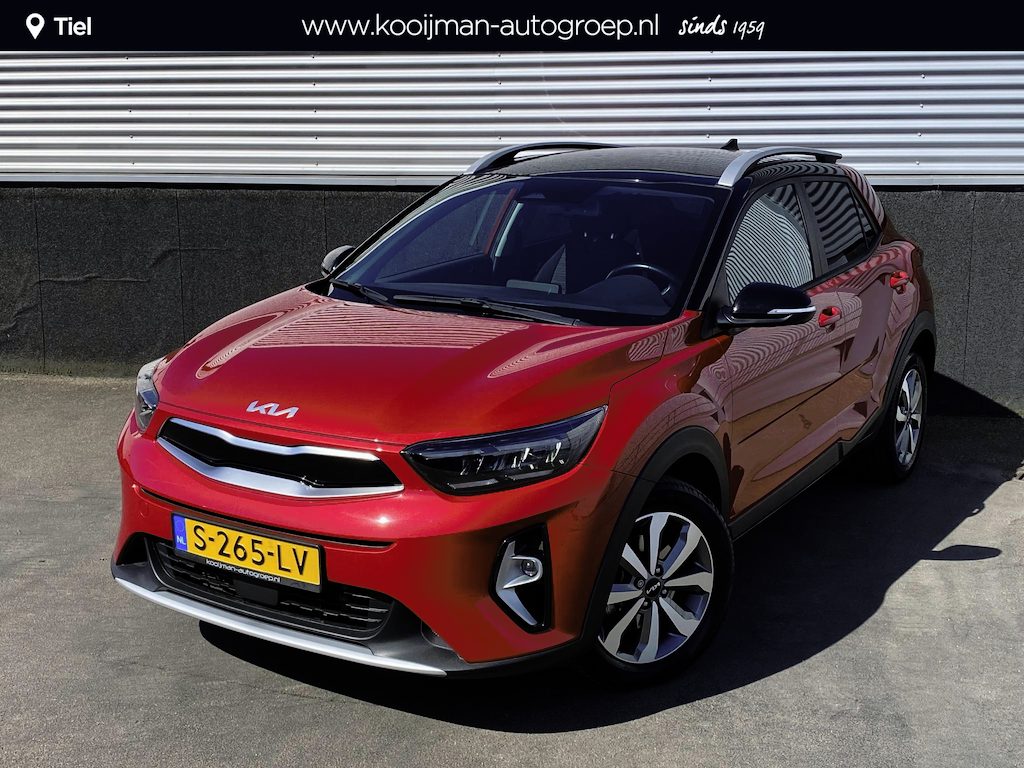 Kia Stonic 1.0 T-GDi MHEV DynamicPlusLine Nederlandse auto met álle boekjes compleet, parkeersensoren, achteruitrij camera, keyless, navigatie, Apple CarPlay/Android Auto