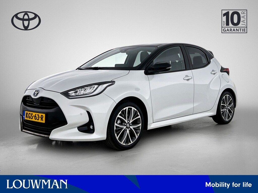 Toyota Yaris 1.5 Hybrid Executive | Parkeersensoren V+A | Stuur-Stoelverwarming |