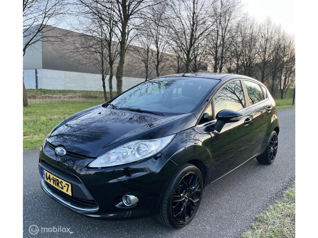 Ford Fiesta 1.6 Titanium*APK 04/26*CRUISE*PARKEERSENSOR