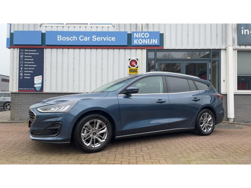 Ford Focus Wagon 1.0 EBH Hybride Titanium