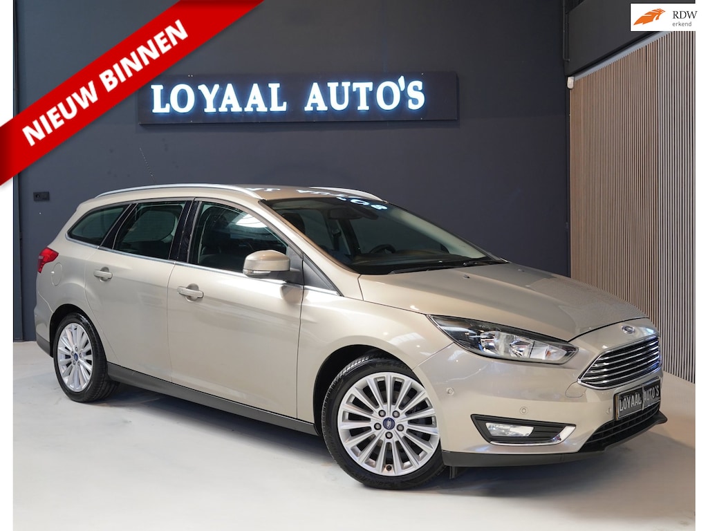 Ford Focus Wagon 1.0 Titanium | NAVI | AIRCO | CRUISE | TREKHAAK | PDC | NAP | APK.