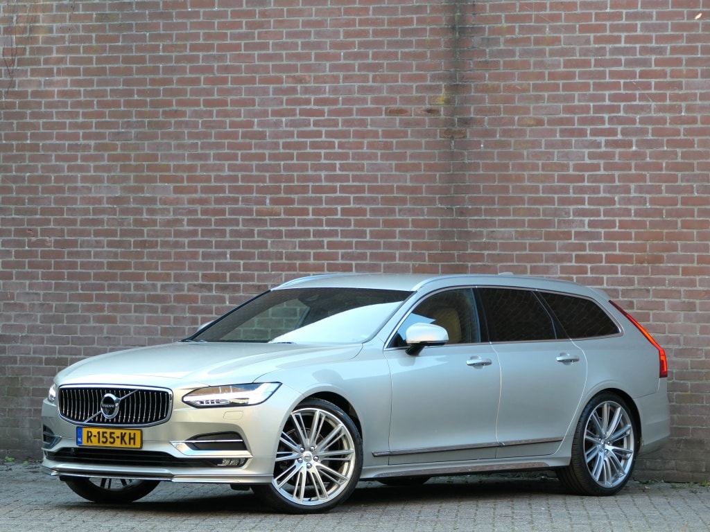 Volvo V90 2.0 T5 Inscription / 360° camera / Trekhaak / Stuurverwarming