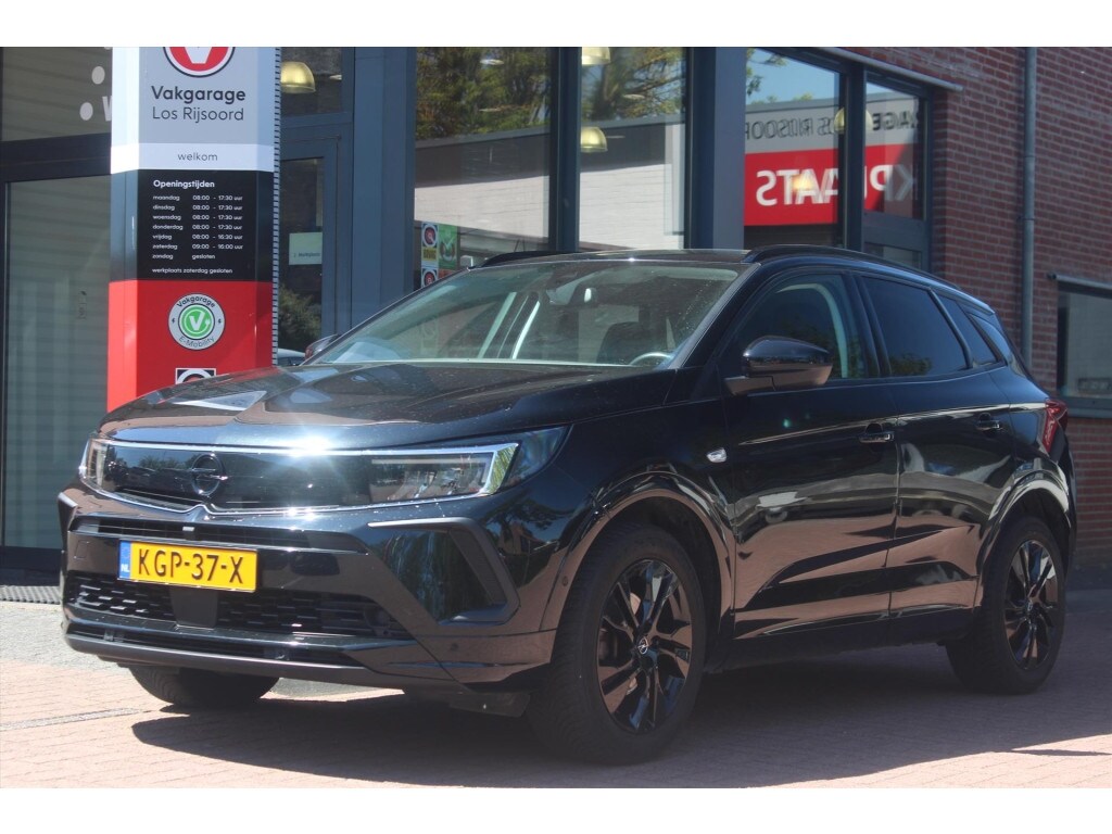 Opel Grandland 1.2 Turbo *GS Line* | Carplay | Camera | Cruise & Climate Control | PDC | Privacy | Navigatie | Bluetooth |
