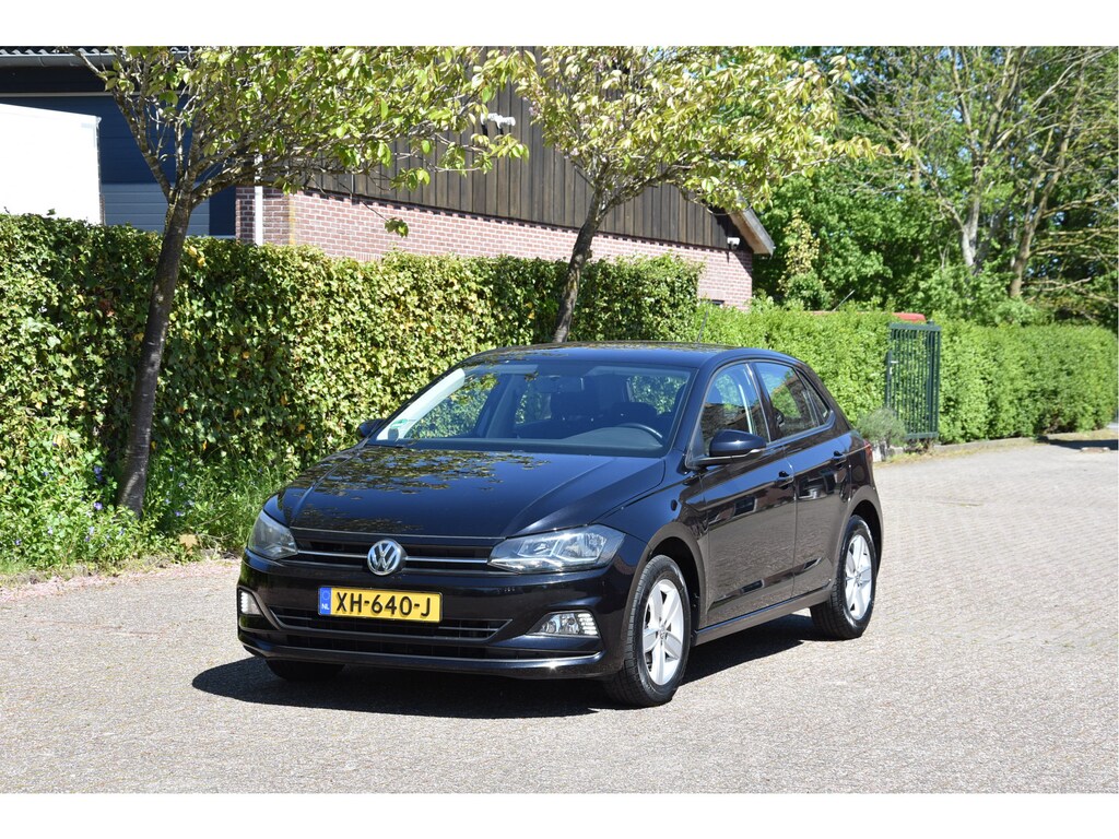 Volkswagen Polo 1.0 TSI 96 PK Navi Carplay ACC Garantie Comfortline bluemotion