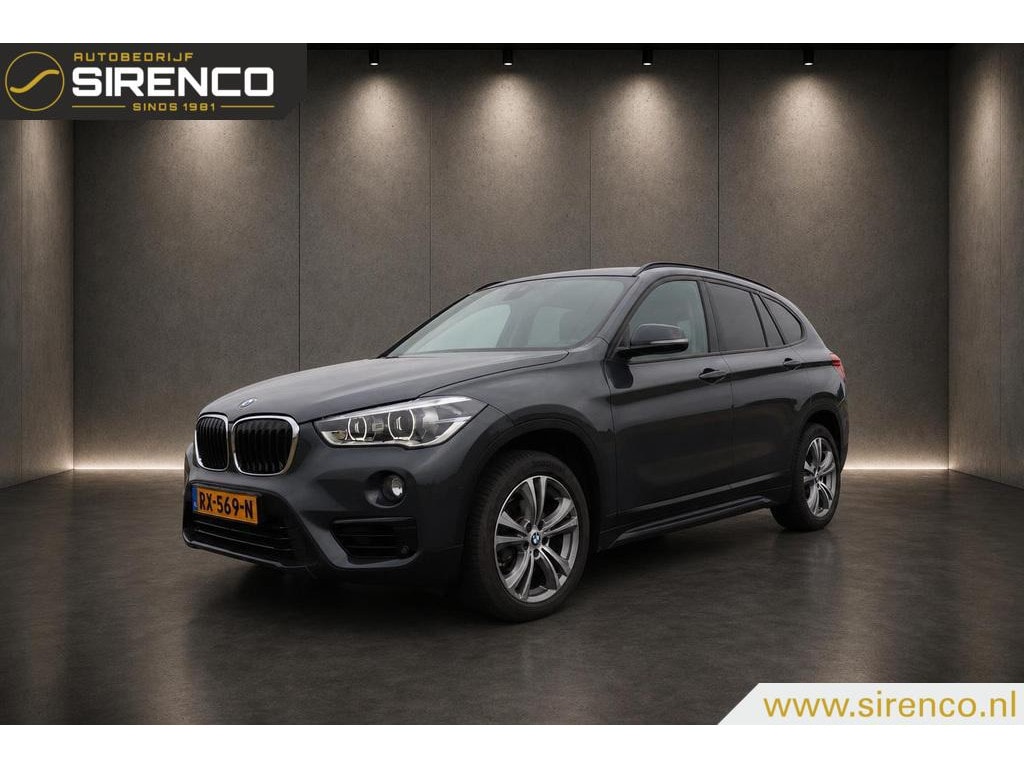 BMW X1 sDrive18i High Executive | leder sportzetels| stoelverwarming | hud | climate & cruise control | navigatie & bluetooth