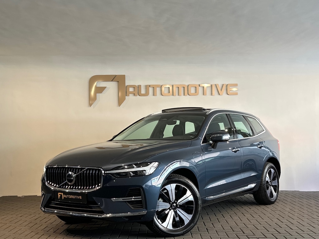 Volvo XC60 2.0 T6 Plug-in hybrid AWD Pano|Memory|Keyless|Camera