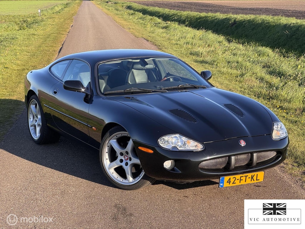 Jaguar XKR 4.0 V8 Coupé - Recaro - gereviseerde motor