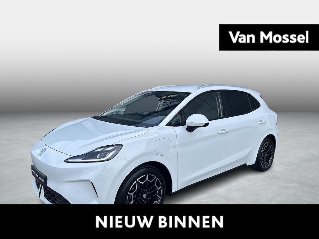 MG MG4 Electric Urban Premium 54 kWh Navigatie | Climate Controle | Apple Carplay | LM Velgen | Stoel en stuurwiel verwarming | LED Verlichting | 360 graden camera